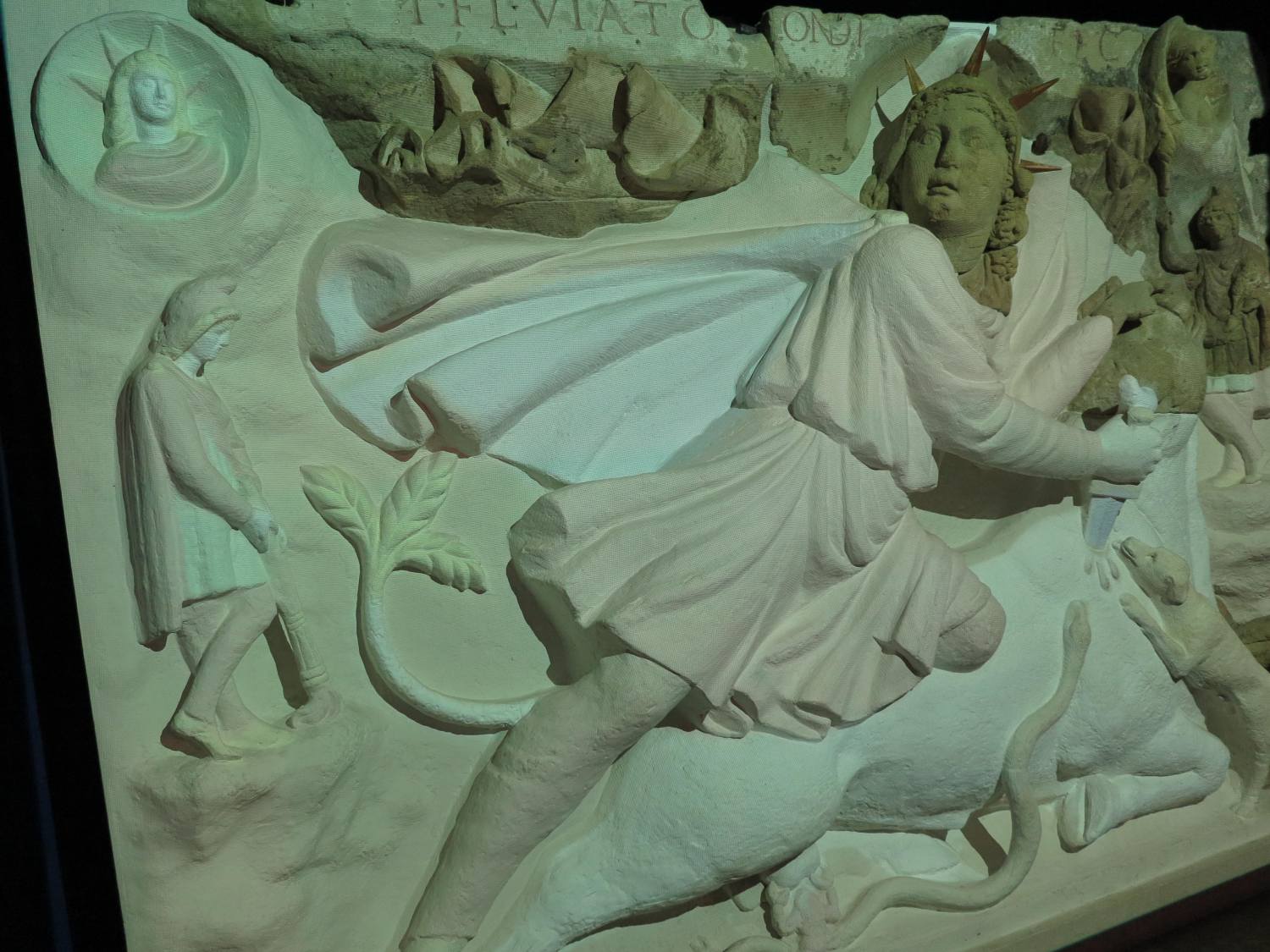 Antická mystéria: Mithra a svobodní zednáři 