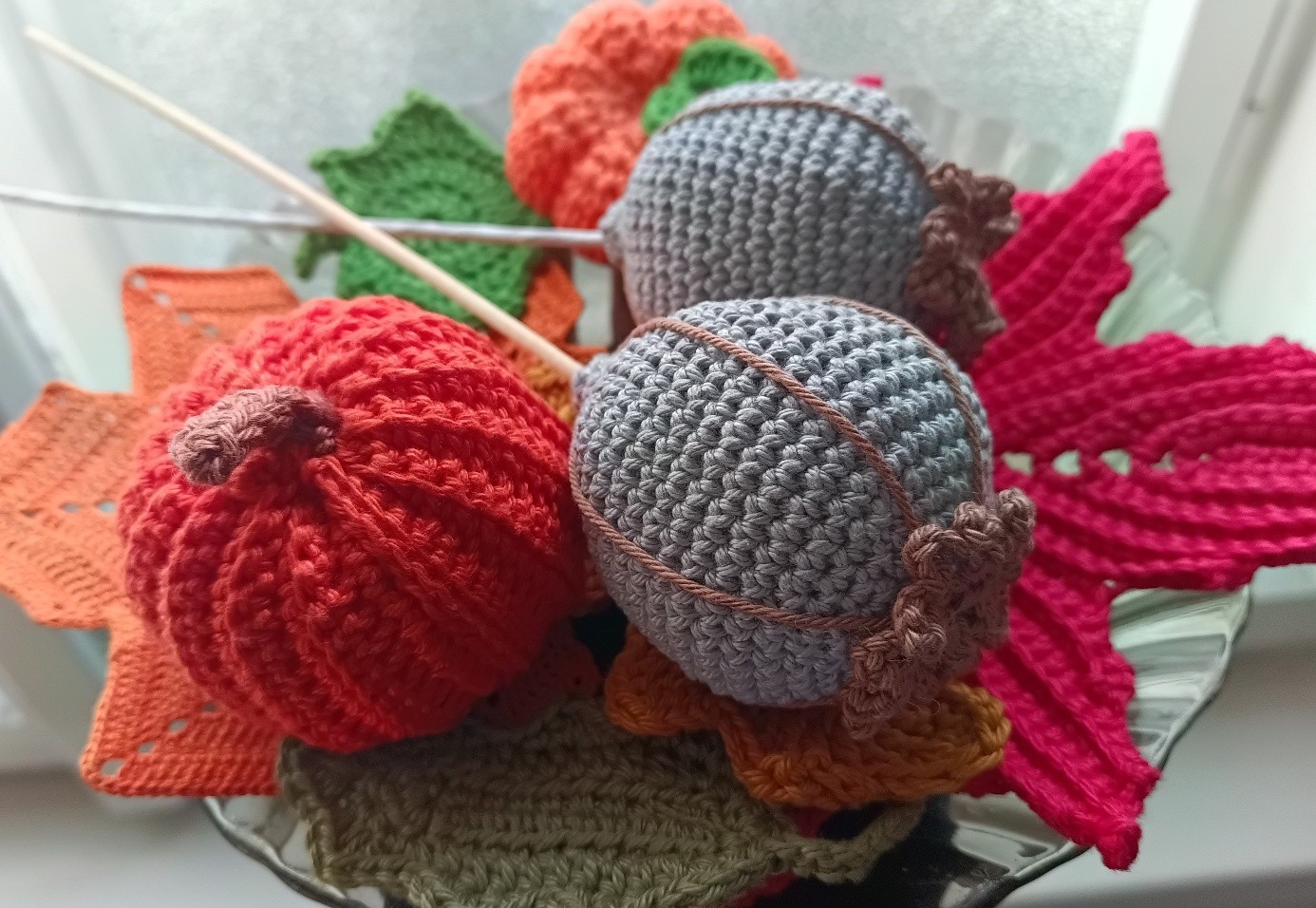 Háčkování není věda: říjen 2025