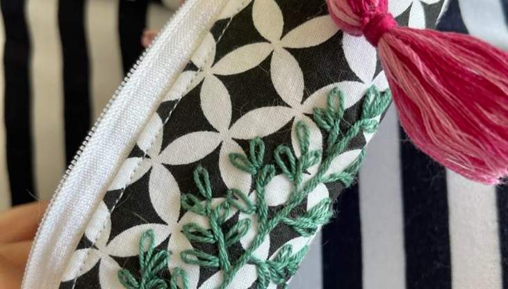 Taštička na zip II. - základy vyšívání: pokračování workshopu